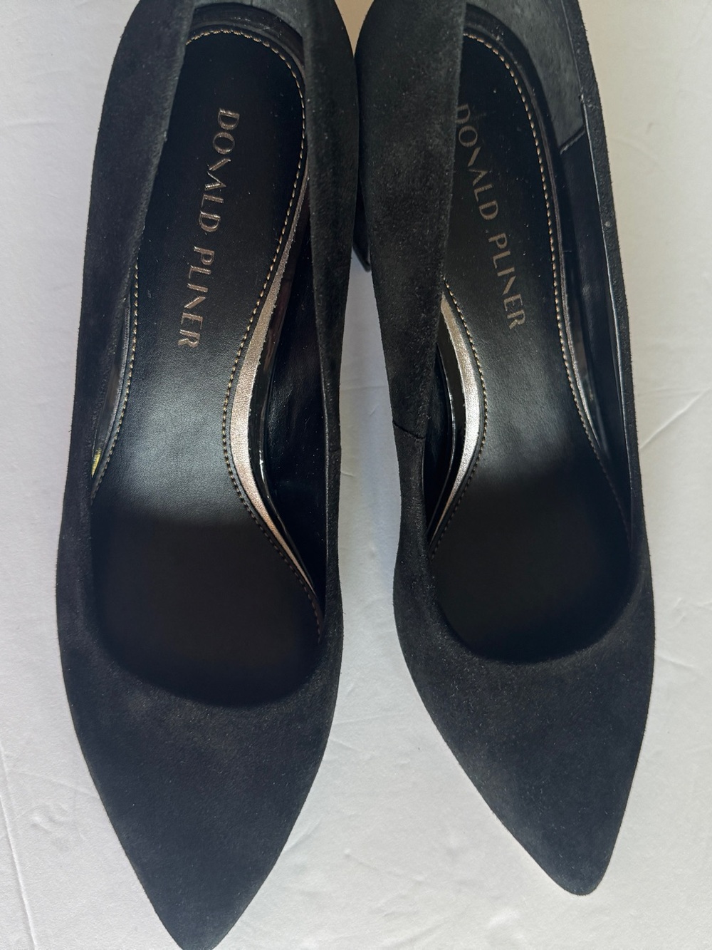 Donald J. Pliner Black Suede Pointed-Toe Heels with Silver Accent On Heel SZ 9